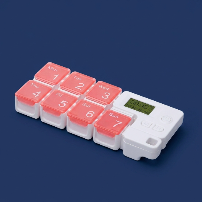 Portable smart compartmentalized pill organizer